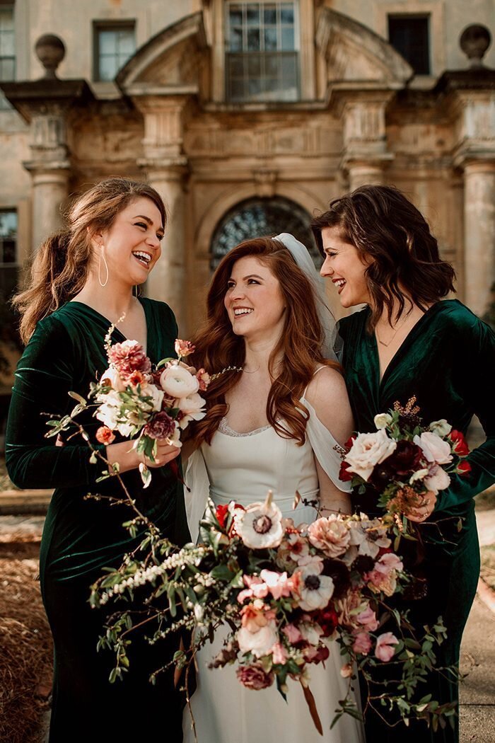 fall wedding trends 2019: velvet everywhere