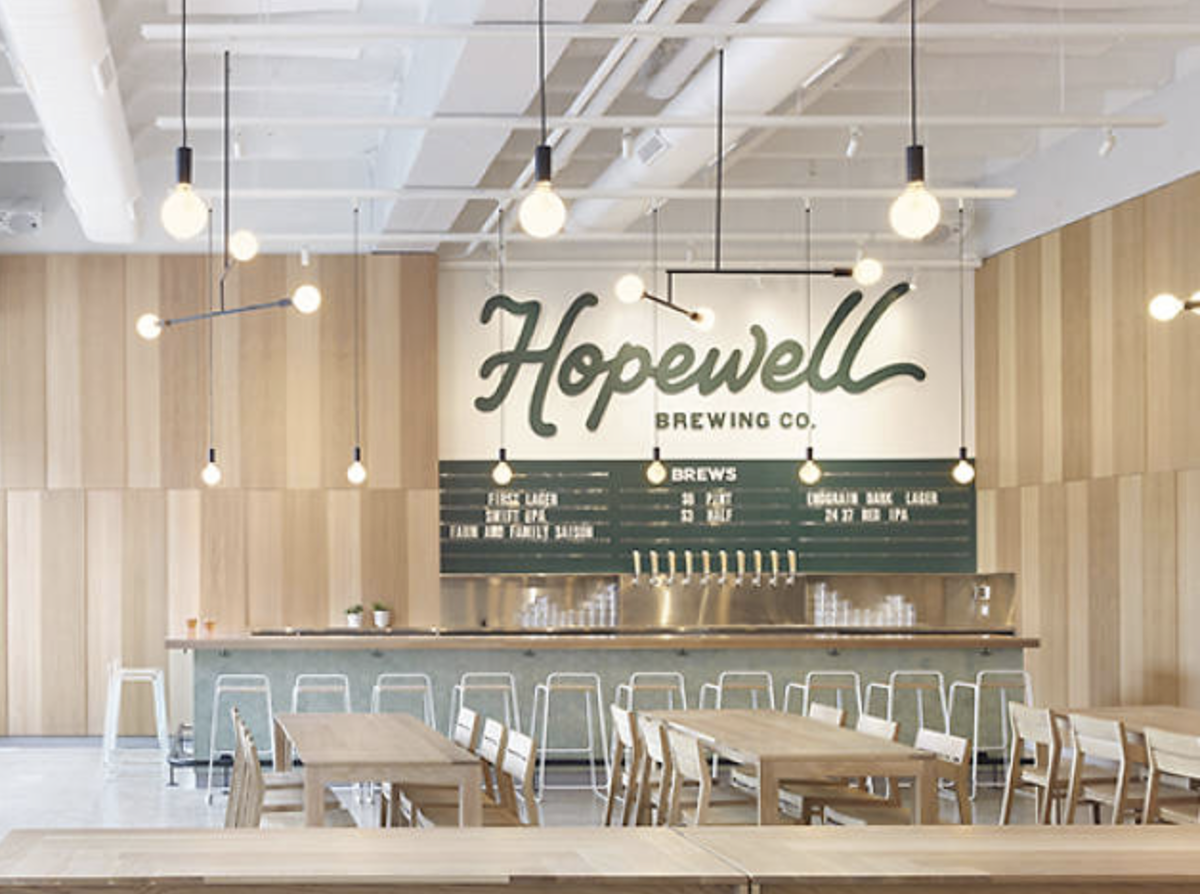 Hopewell bar in Chicago