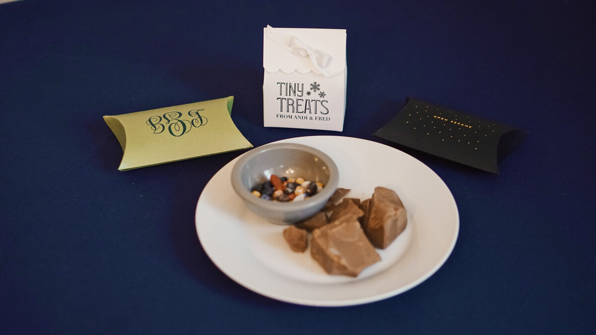 personalized party favor boxes