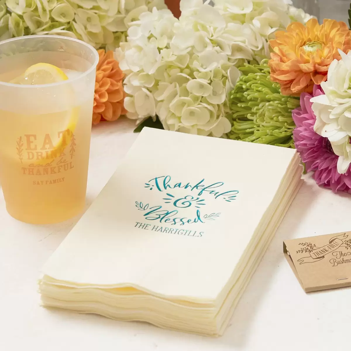 Personalized Thanksgiving Party Accessories for Your Holiday Table Settings