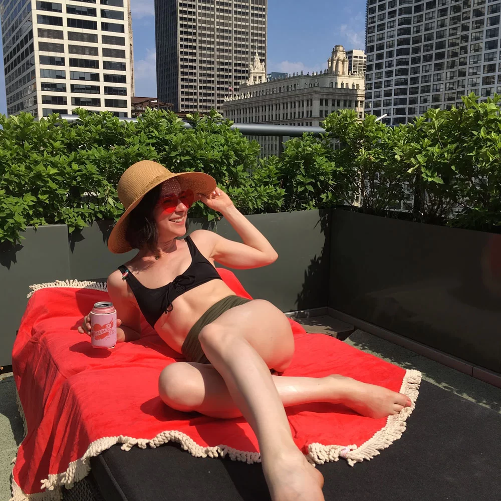 tiki babe bash with plenty of lounging