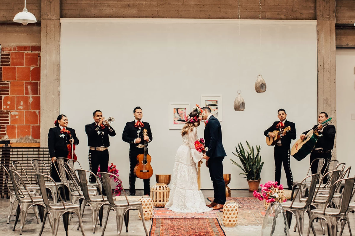 Fall 2020 Wedding Trend: Blending Cultural Elements