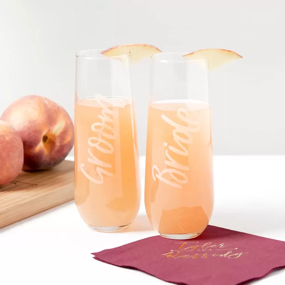 Personalized His and Hers Glasses for Your Wedding 