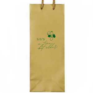 Create a lasting memento with the A Tini Bit Older Birthday Bag. Featuring customizable text in your choice of foil stamp and paper colors, the cheeky gift bag makes for a perfect sending home guests with treats and party favors.