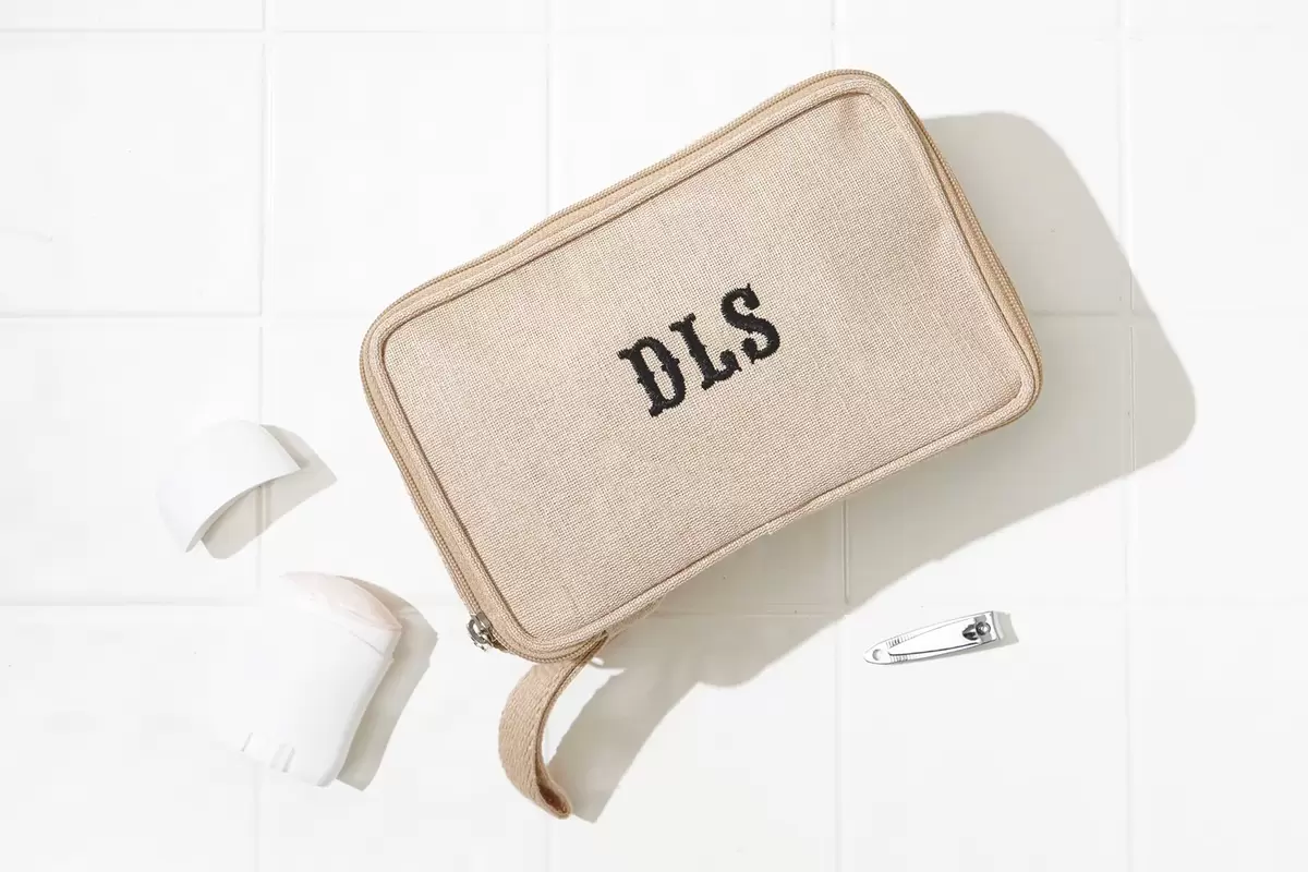 personalized monogram toiletry bags are a great graduation gift