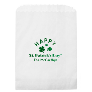 Our personalized White Gloss Goodie Bag with Shiny Leaf Foil has a Clovers graphic and is good for use in St. Patricks Day and Holiday themed parties and will give your party the personalized touch every host desires.