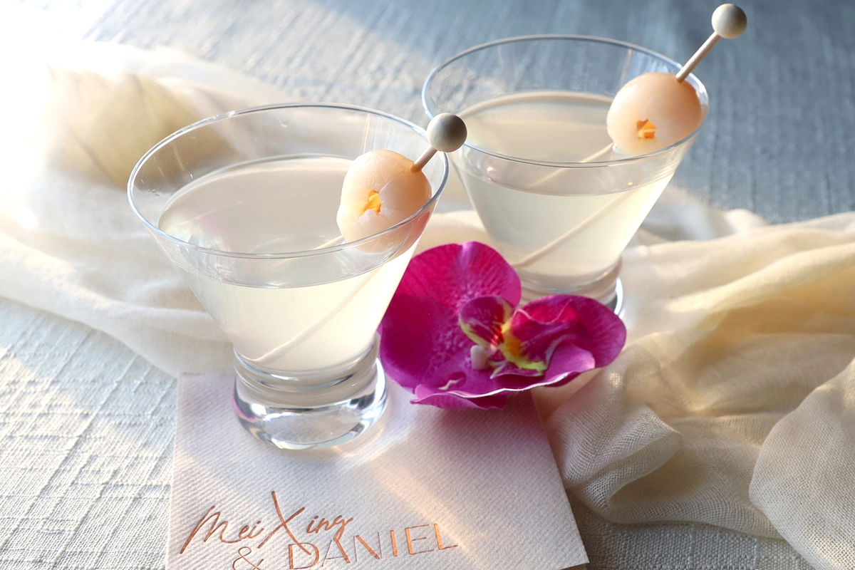 summer party ideas signature cocktail recipe