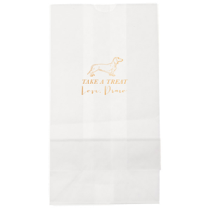 Get man's best friend in on the action! Personalize this custom bag with a graphic of dachshund. This custom dog bag is great for wedding gifts, party favors, or birthday parties. 