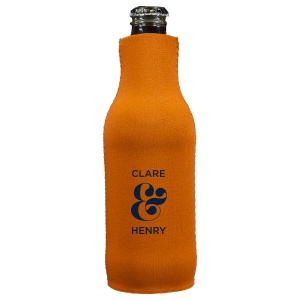 Dynamic Duo! Celebrate the perfect partnership with the Ampersand Can Cooler. Featuring a bold, swirling ampersand, this design beautifully unites one name above and the other below. No doubt about it—this couple is a perfect equation!