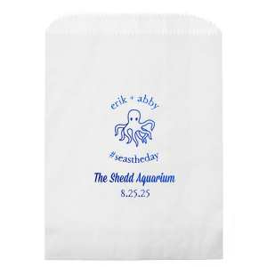 Our custom Shiny Turquoise Large Cellophane Bag with Shiny Turquoise Foil has a Octopus graphic and is good for use in Beach/Nautical, Animals, Kid Birthday themed parties and couldn't be more perfect. It's time to show off your impeccable taste.