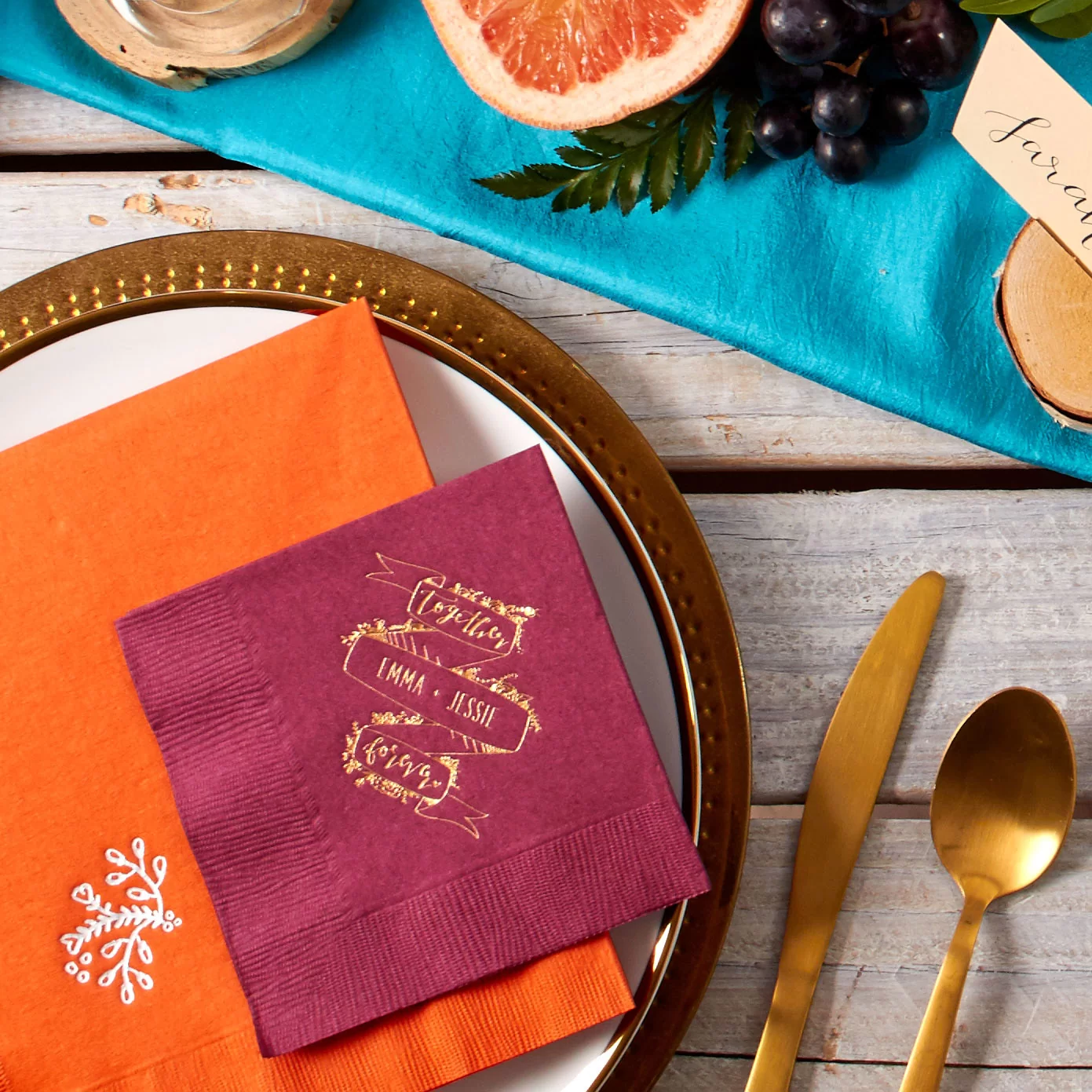 how to have a bright fall wedding palette