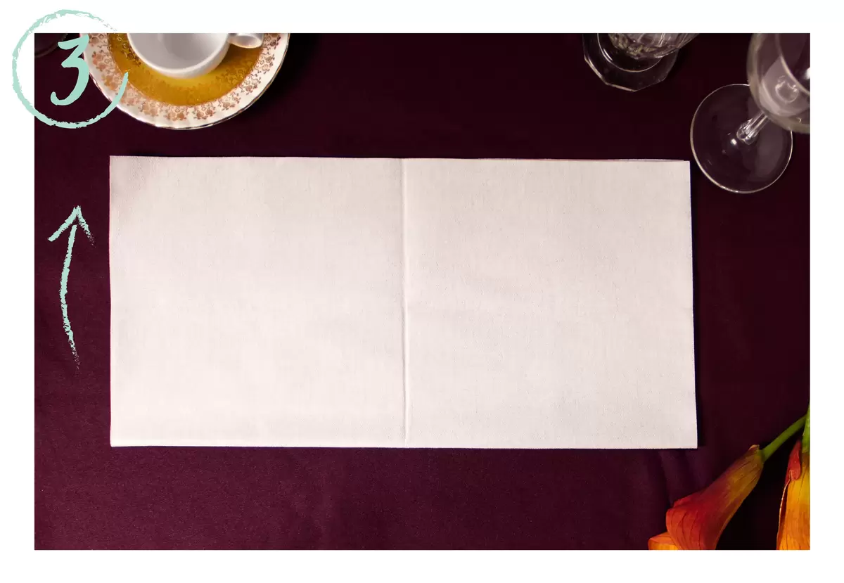 DIY Pocket napkin fold with a personalized napkin