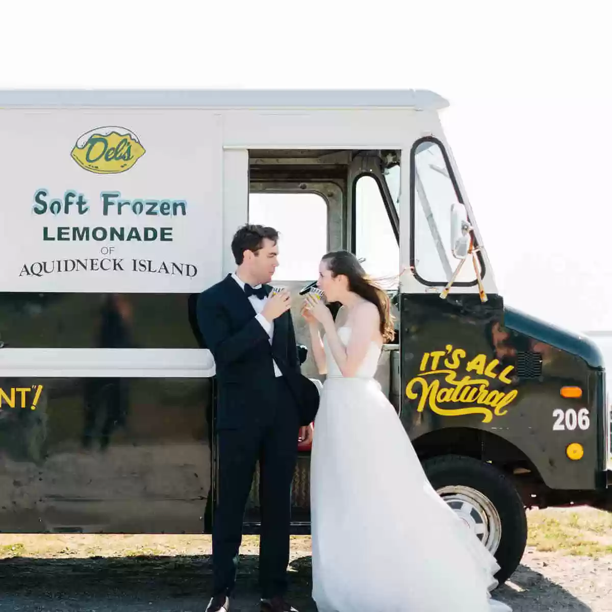wedding reception food truck with frozen lemonade
