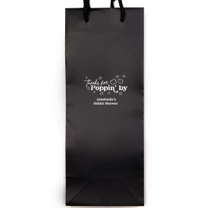 Send guests home with an unforgettable treat with the Thanks For Poppin' By Bag. Available in a variety of colors and style to best match your event's unique vibe, the sturdy and memorable bag is perfect for take home treats.
