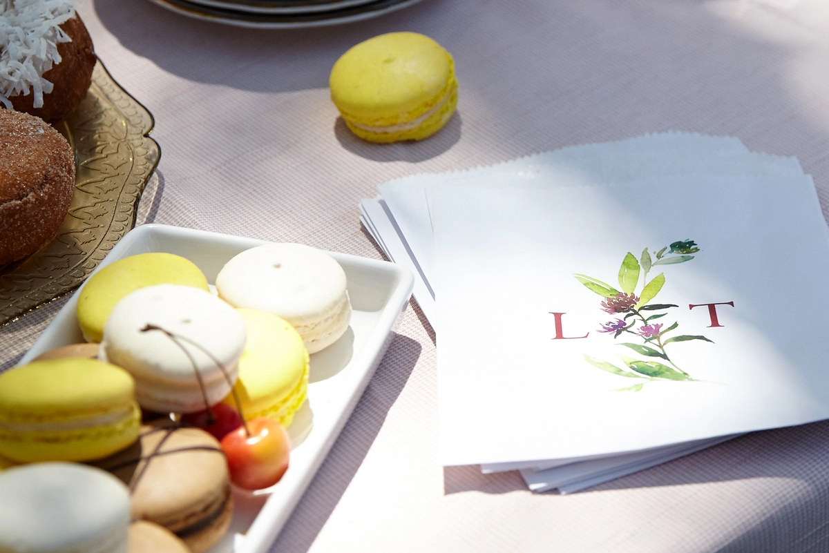 fall wedding dessert table