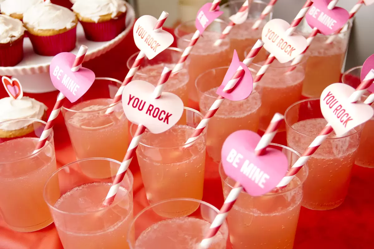 custom straws and straw tags add a special touch to your Valentine's Day celebrations this year