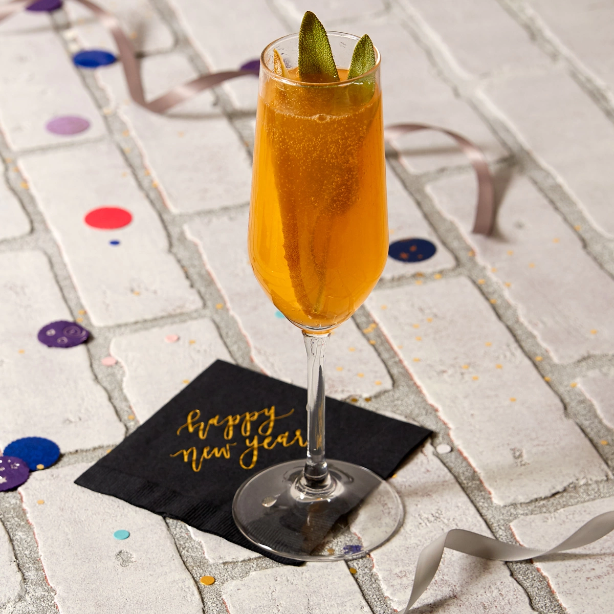 new year's prosecco cocktail