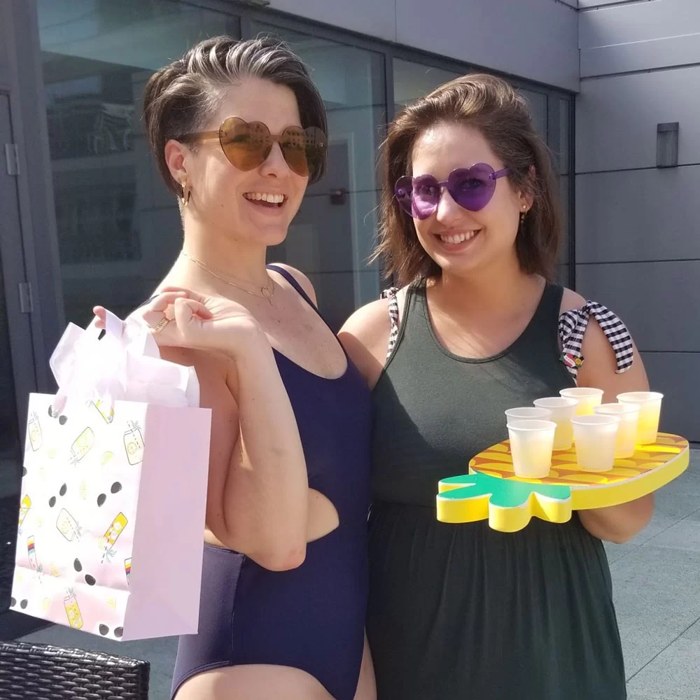 tiki themed bachelorette party on Chicago rooftop