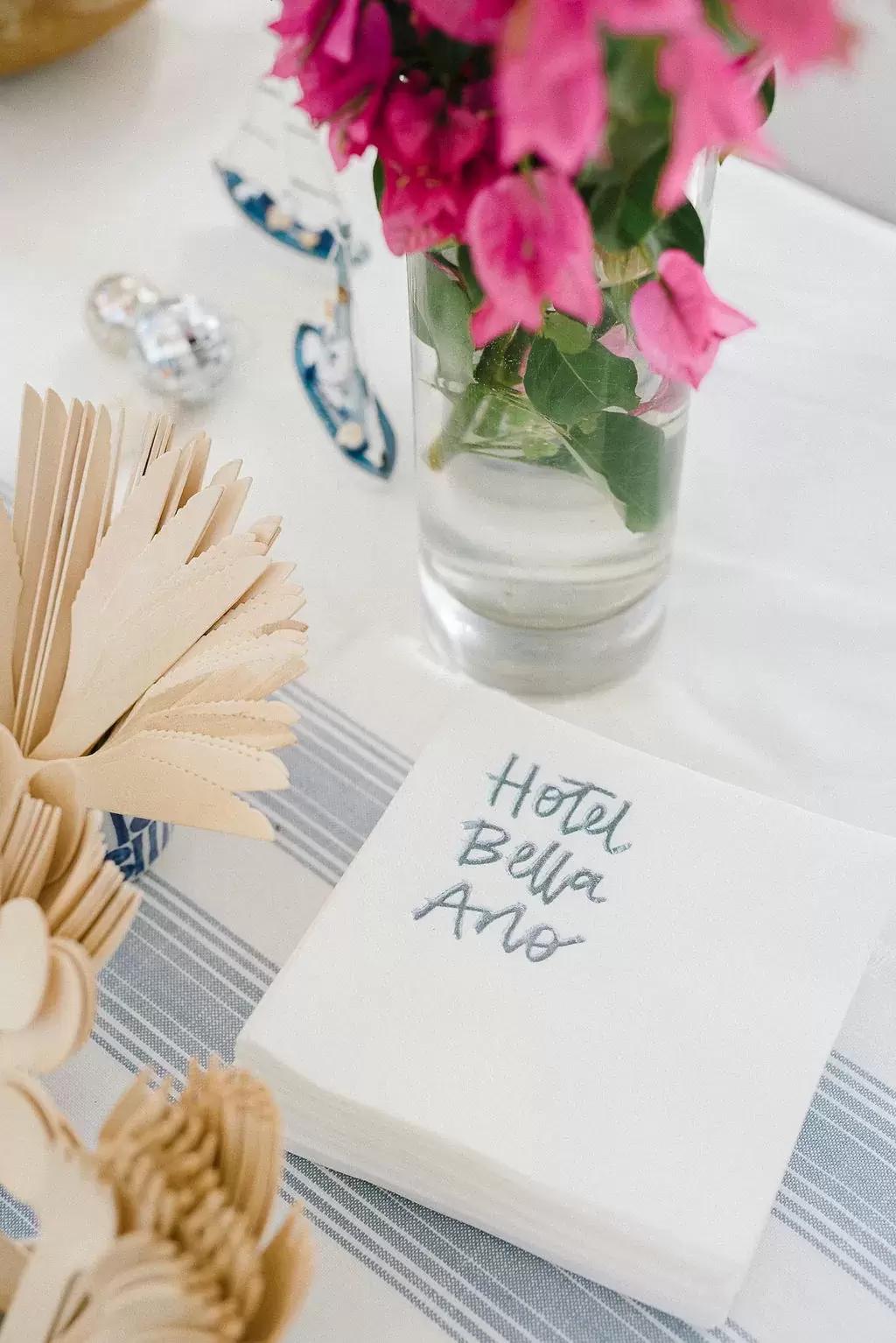 gorgeous foil stamped custom napkins at a Mama Mia inspired kid's birthday party