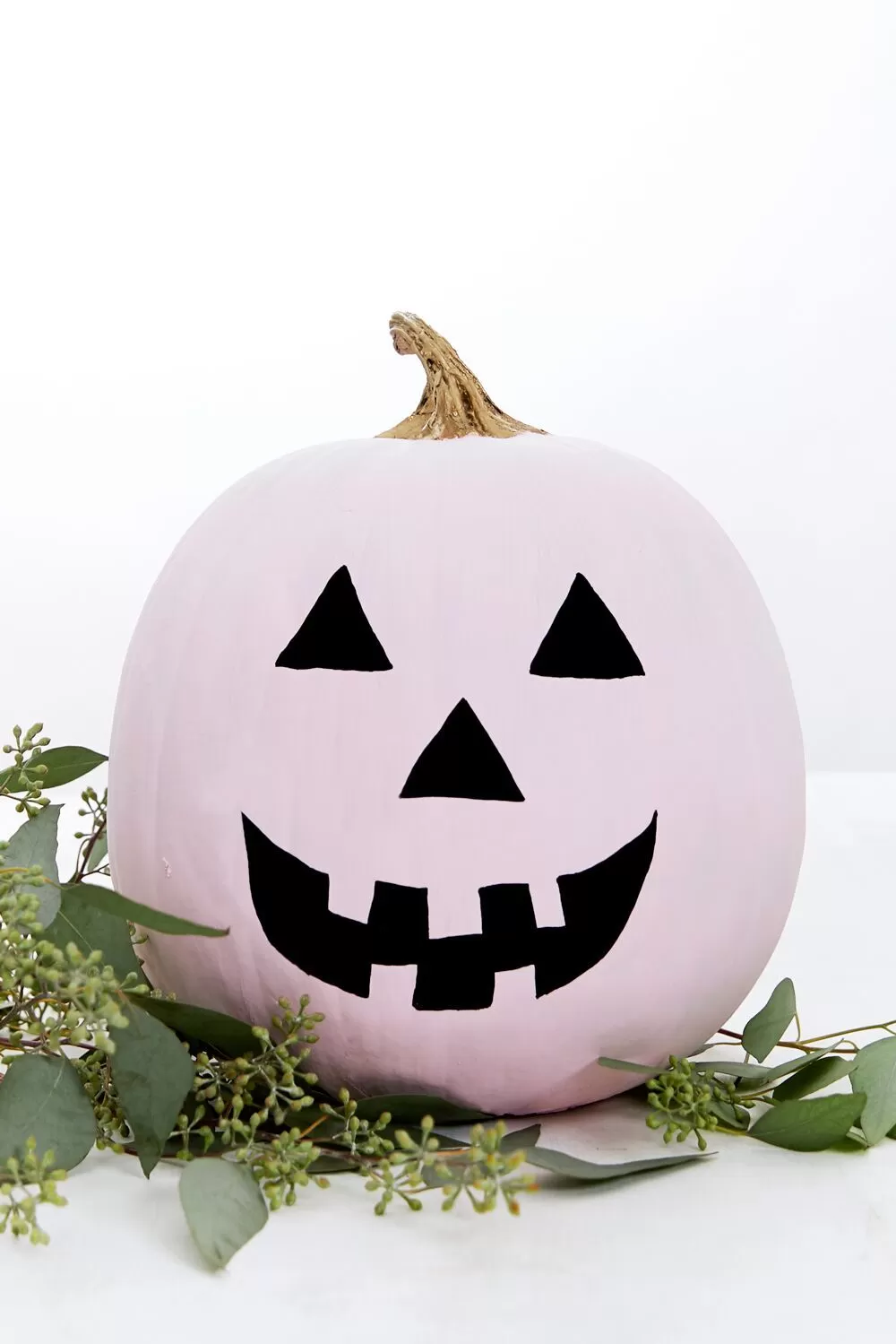 finished pastel pumpkin DIY