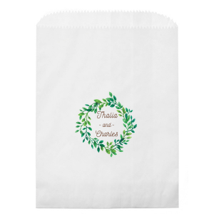 Our custom Kraft Brown Custom Photo Party Bag with Matte Chocolate Ink Digital Print Colors will impress guests like no other. Make this party unforgettable.