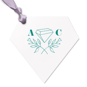 The Diamond Letterpress Tag with an amazing graphics with branches and your initials on will give that final touch on your party. Let it leave unforgettable moments!  