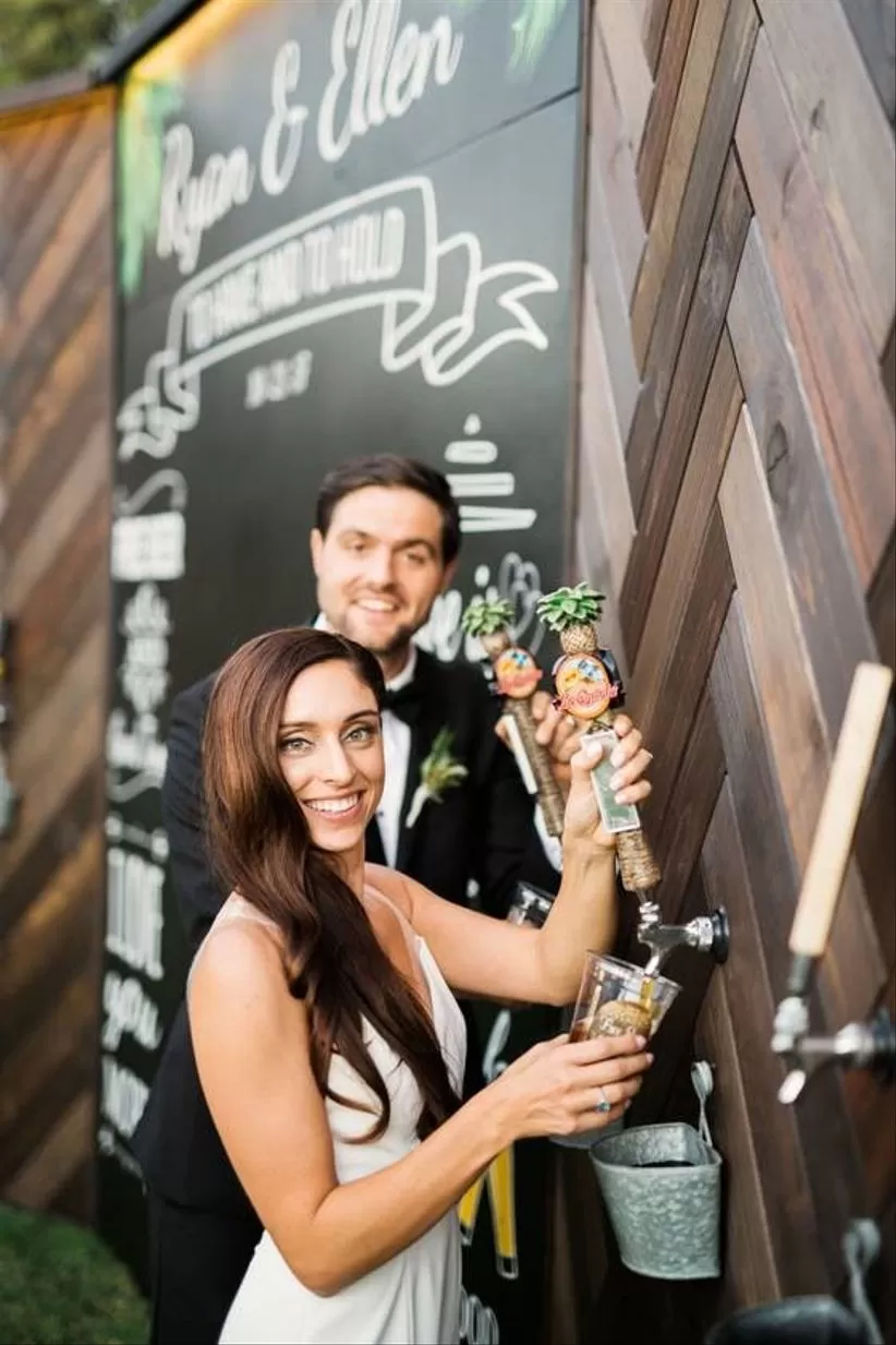 2020 Wedding Trend: Self Serve Wedding Bar