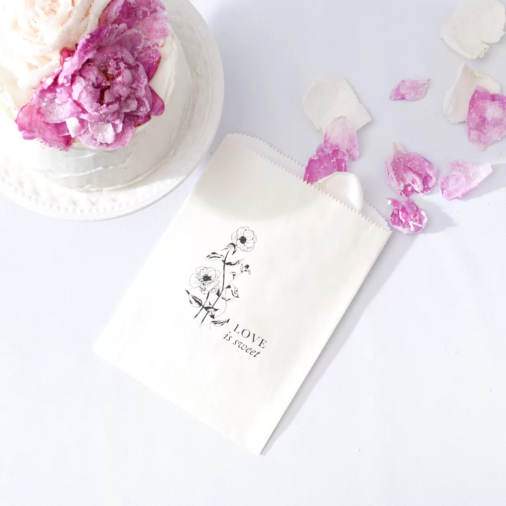 Feature edible flowers at your next event for a gorgeous and delicious detail!