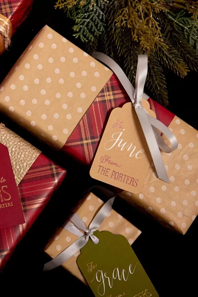 personalized gift tags on Christmas gifts