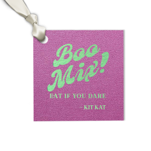 The Boo Mix Halloween Tag is the perfect custom Halloween party accessory to include at your event. Add this personalized tag to a bag of candy or baked goods, and hand out to family and friends. You can personalize with your name for an elevated touch at your party. 