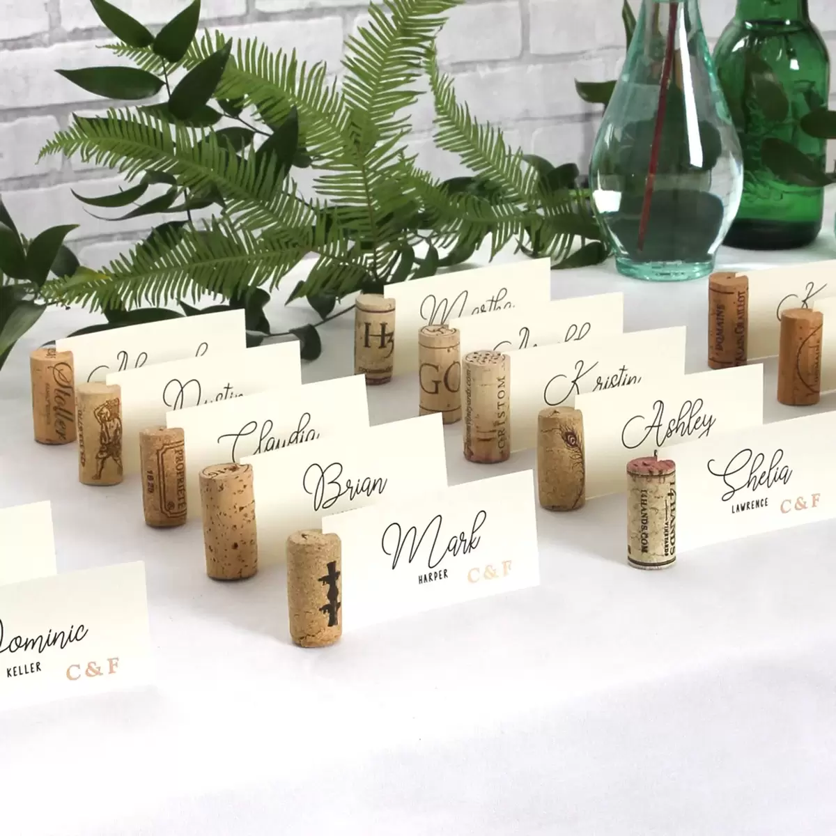 Wine cork place card holder DIY for weddings