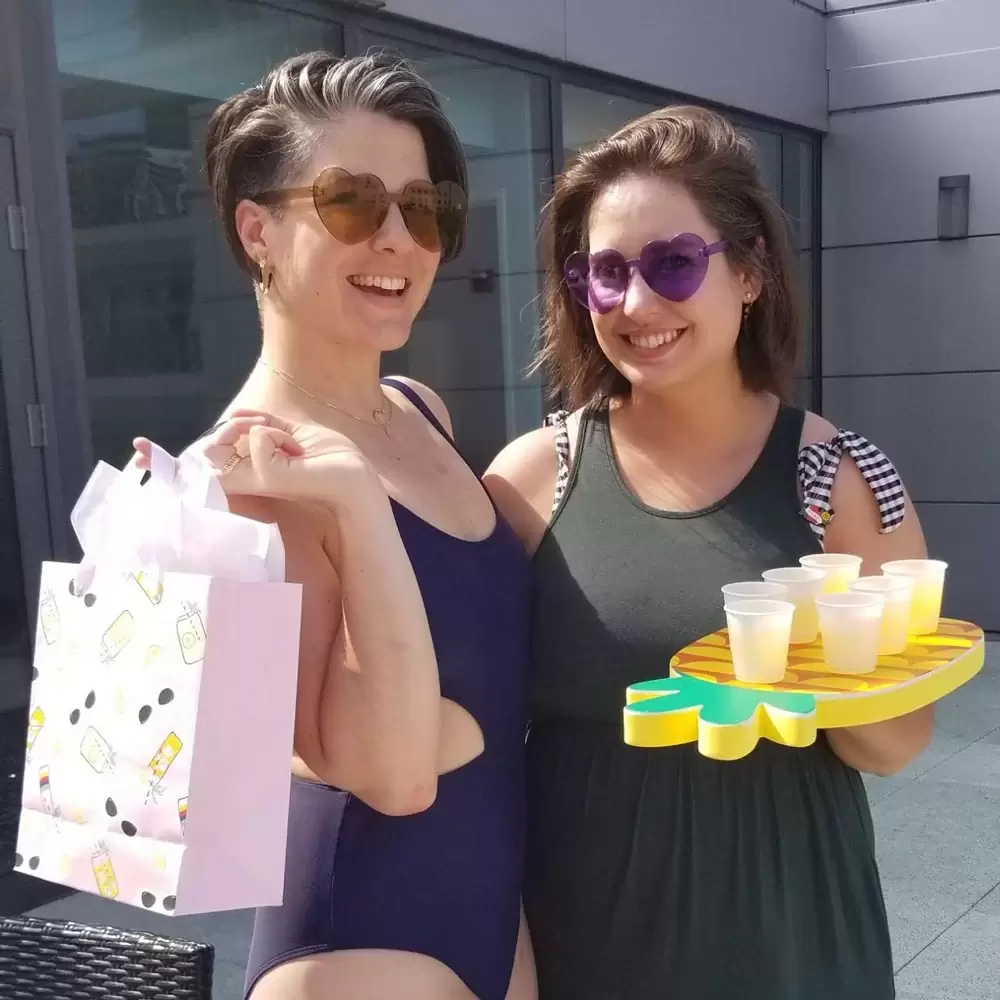 tiki themed bachelorette party on Chicago rooftop