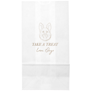 Whether you are celebrating a wedding, birthday party, or giving a dog themed party favor, this bag is perfect for you. Featuring an adorable dog graphic, this bag is perfect for German Shepard owners and German Shepard lovers. 