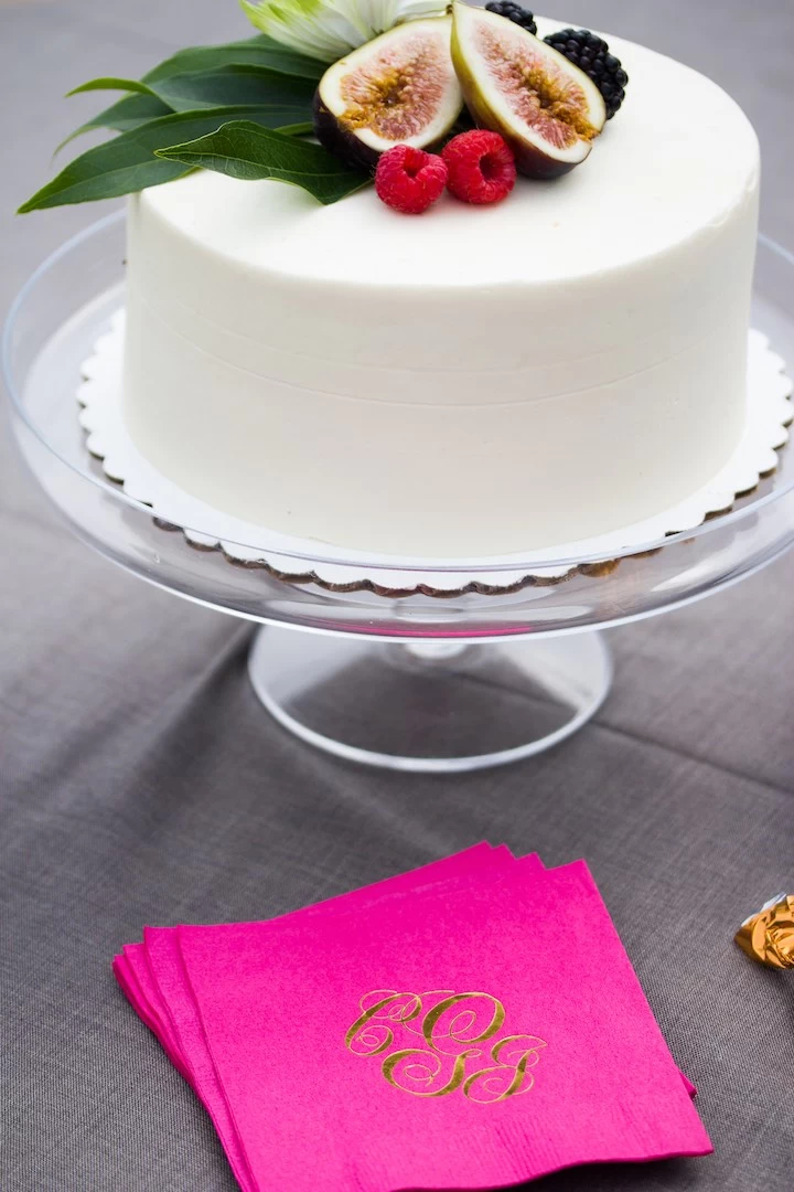Bold monogram napkins with wedding gold shine!