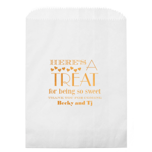 ForYourParty's personalized White Goodie Bag with Shiny Copper Foil has a Hearts graphic and is good for Wedding and other special occasion parties and will look fabulous with your unique touch. Your guests will agree!