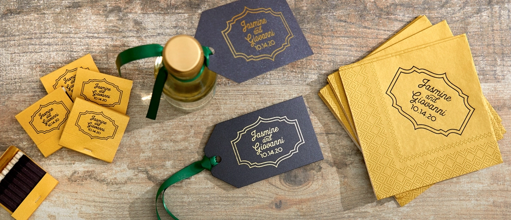 Try sunflower and navy as a beautiful autumn color scheme for your wedding or party