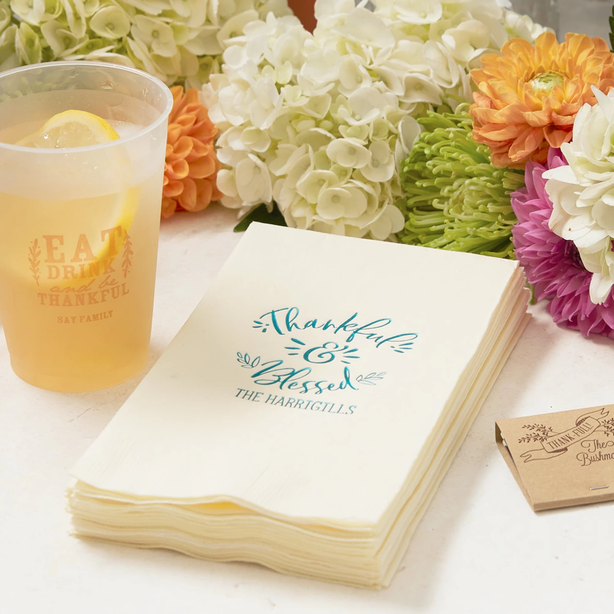 Personalized Thanksgiving Party Accessories for Your Holiday Table Settings