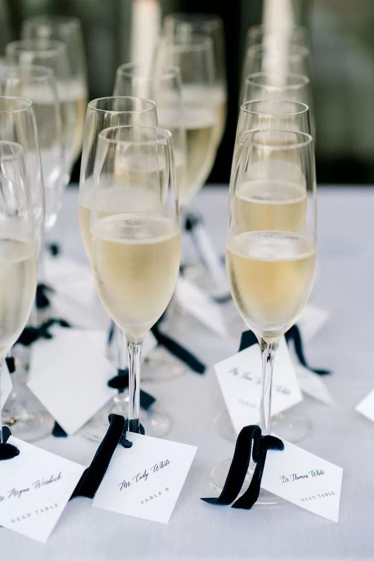 Create Custom Gift Tags For Lots of Purposes