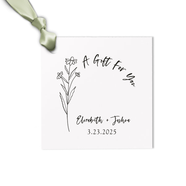 Meet our new customized Letterpress Tags with your name and date on it. They can fit on every gift and look perfect together with your present for your loved ones. Surprise them!