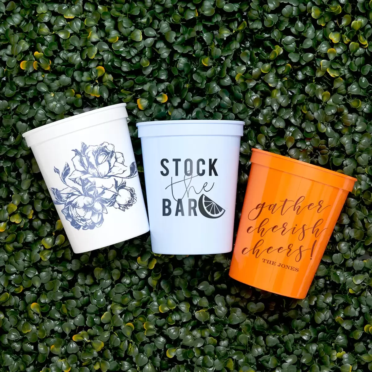 Shop our custom 16 oz. stadium cups for your wedding, shower or event!