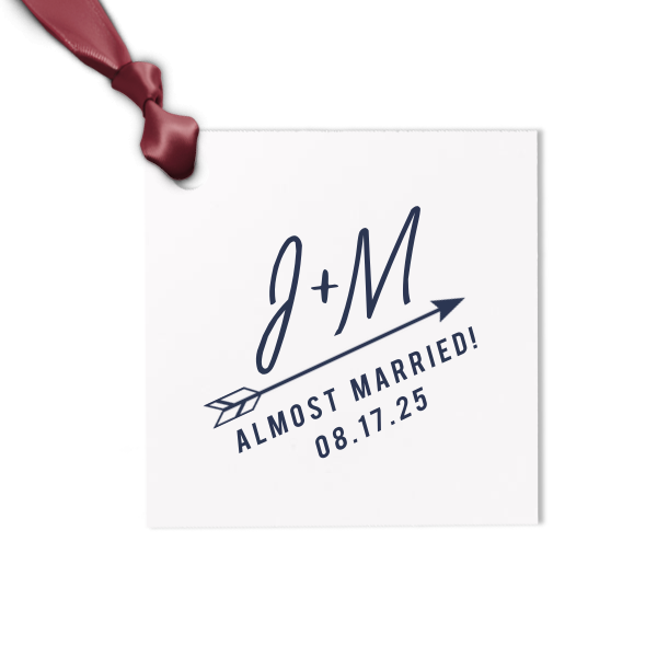 ForYourParty's chic Stardream Navy Square Gift Tag with Shiny 18 Kt Gold Foil has a Arrow 2 graphic and is good for use in Accents, Frames, Wedding themed parties and will add that special attention to detail that cannot be overlooked.