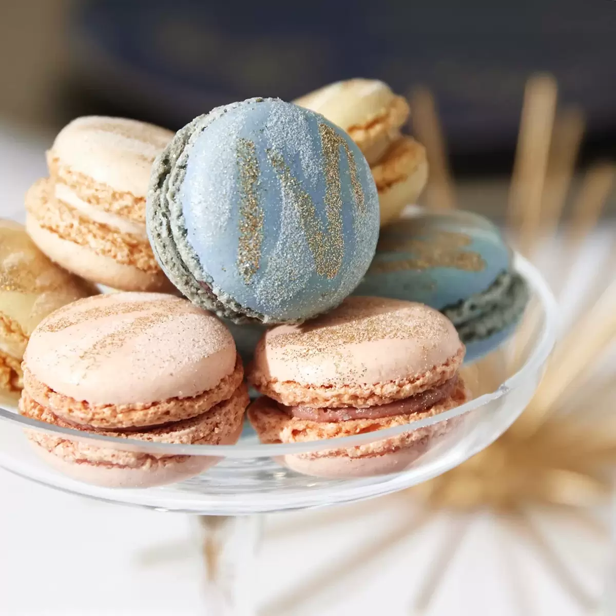 glitter macarons from easy DIY project
