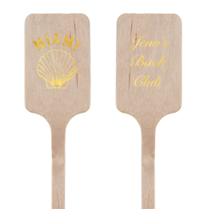 Mix up some seaside magic with the Bachelorette Beach Party Shell Stir Stick, perfect for adding a splash of ocean charm to your drinks. Personalize with the bachelorette's name in an elegant script on one side, and the beachy party locale with a seashell emblem on the other. A must-have for "The Last Splash" bachelorette bash.
