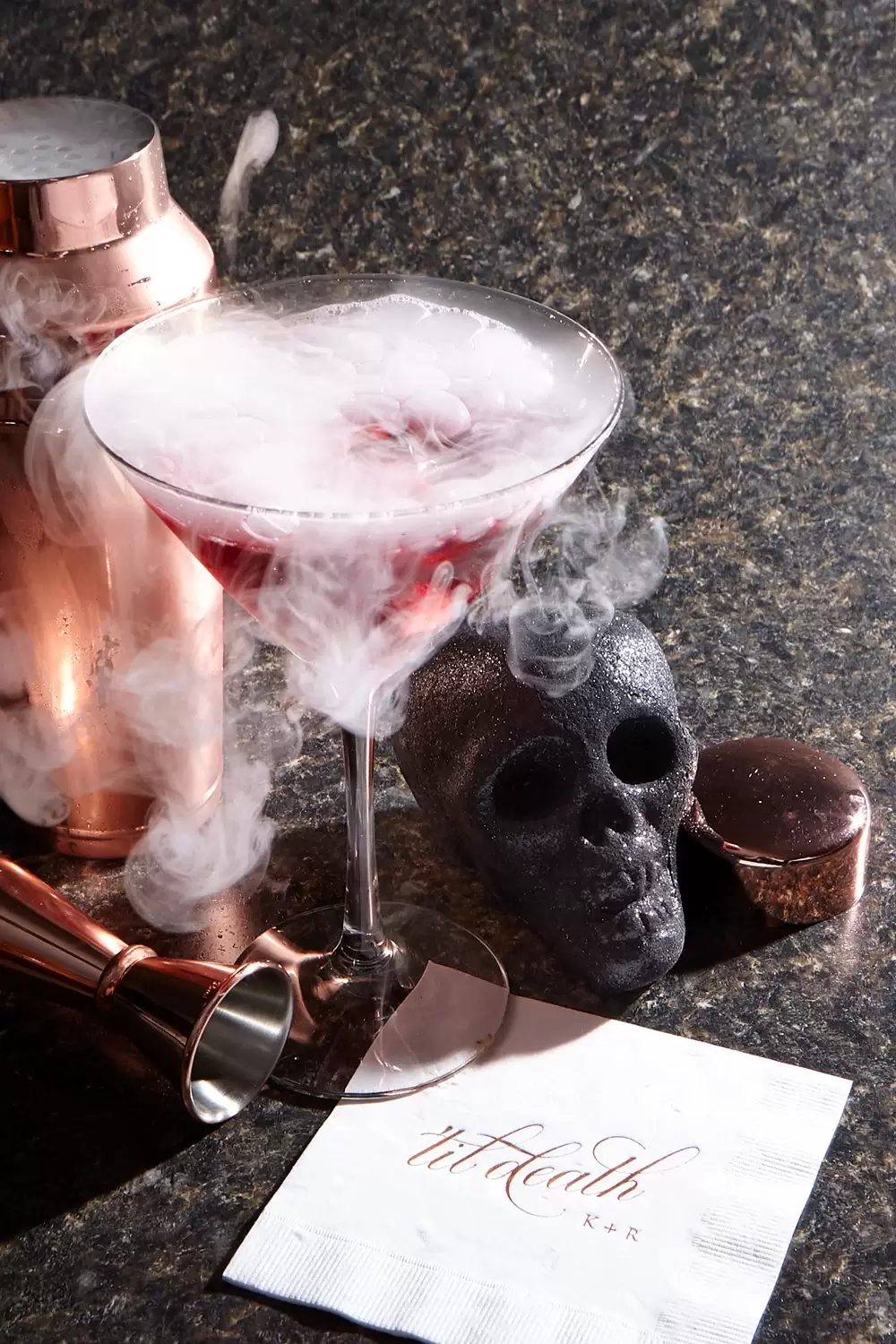 Mix a spooky cocktail for your over-21 Halloween party this year!