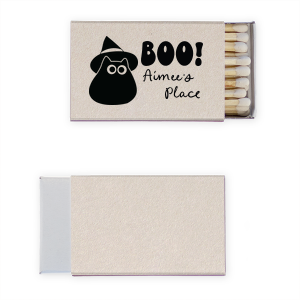 Feel the magic of the Witchy Cat Match! More cute than creepy, this design featuring a chubby black cat is ideal for lighting séances or scented candles in your home. Perfect for anyone with a feline familiar!