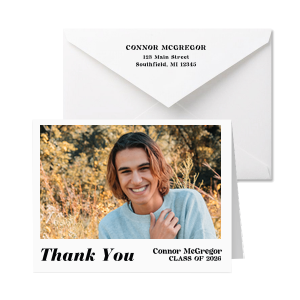 This classic graduation thank you note card can be customized to include a photo of the grad, their name, and class date. This minimal and clean note card is perfect for any graduation party. 