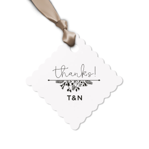 Add charm to your event with the Garden Flourish Letterpress Gift Tags. Especially fitting for intimate weddings, Valentine's events, and anniversaries.