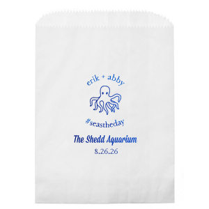 Our custom Shiny Turquoise Large Cellophane Bag with Shiny Turquoise Foil has a Octopus graphic and is good for use in Beach/Nautical, Animals, Kid Birthday themed parties and couldn't be more perfect. It's time to show off your impeccable taste.