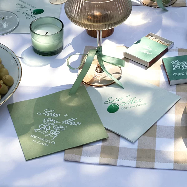  Wedding Glass & Bow Napkin