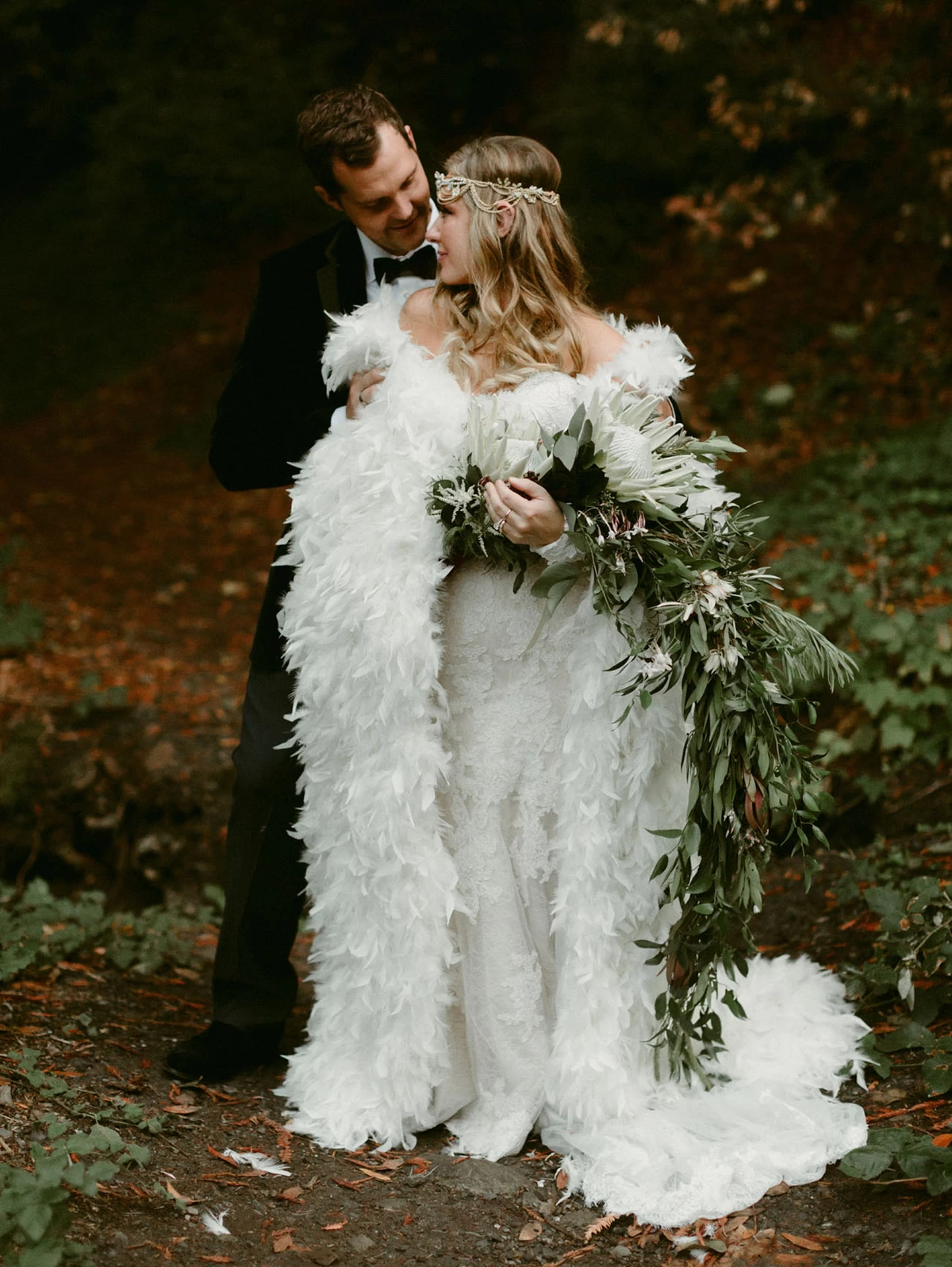Breathtaking Feather Cape for Your Spring Wedding